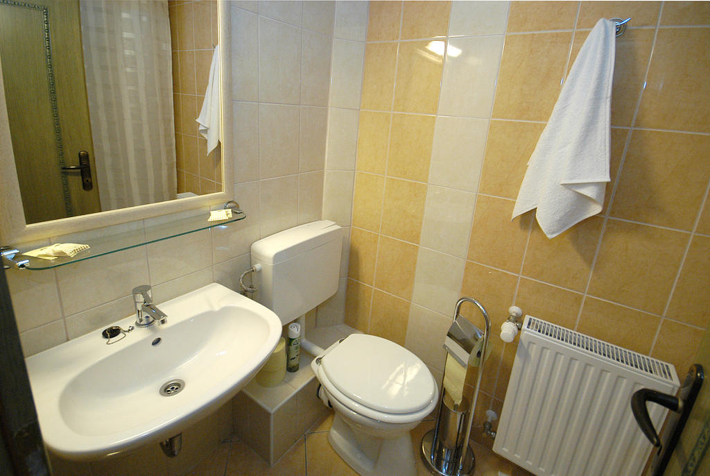 Hotel Bavaria Abda Oda fotoğraf
